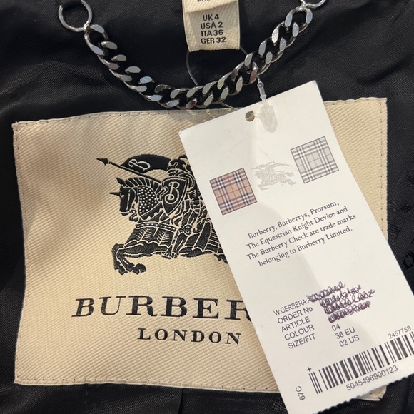 Burberry London Leather-sleeved Cotton-gabardine Trench Coat - Picture 5 of 8